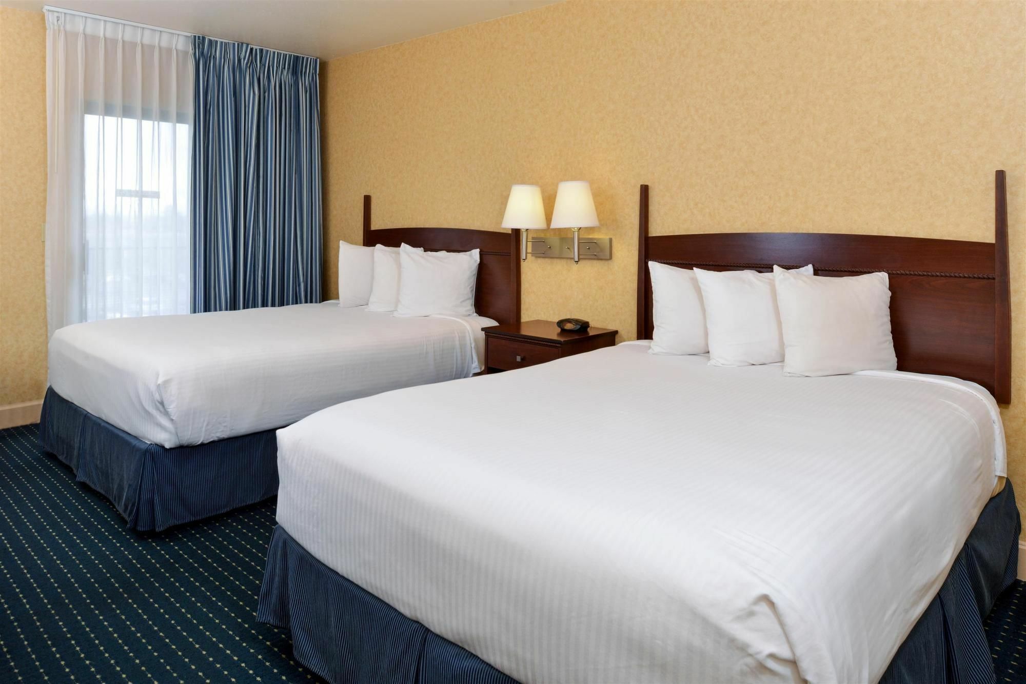 Holiday Inn - Salem By Ihg Exterior foto