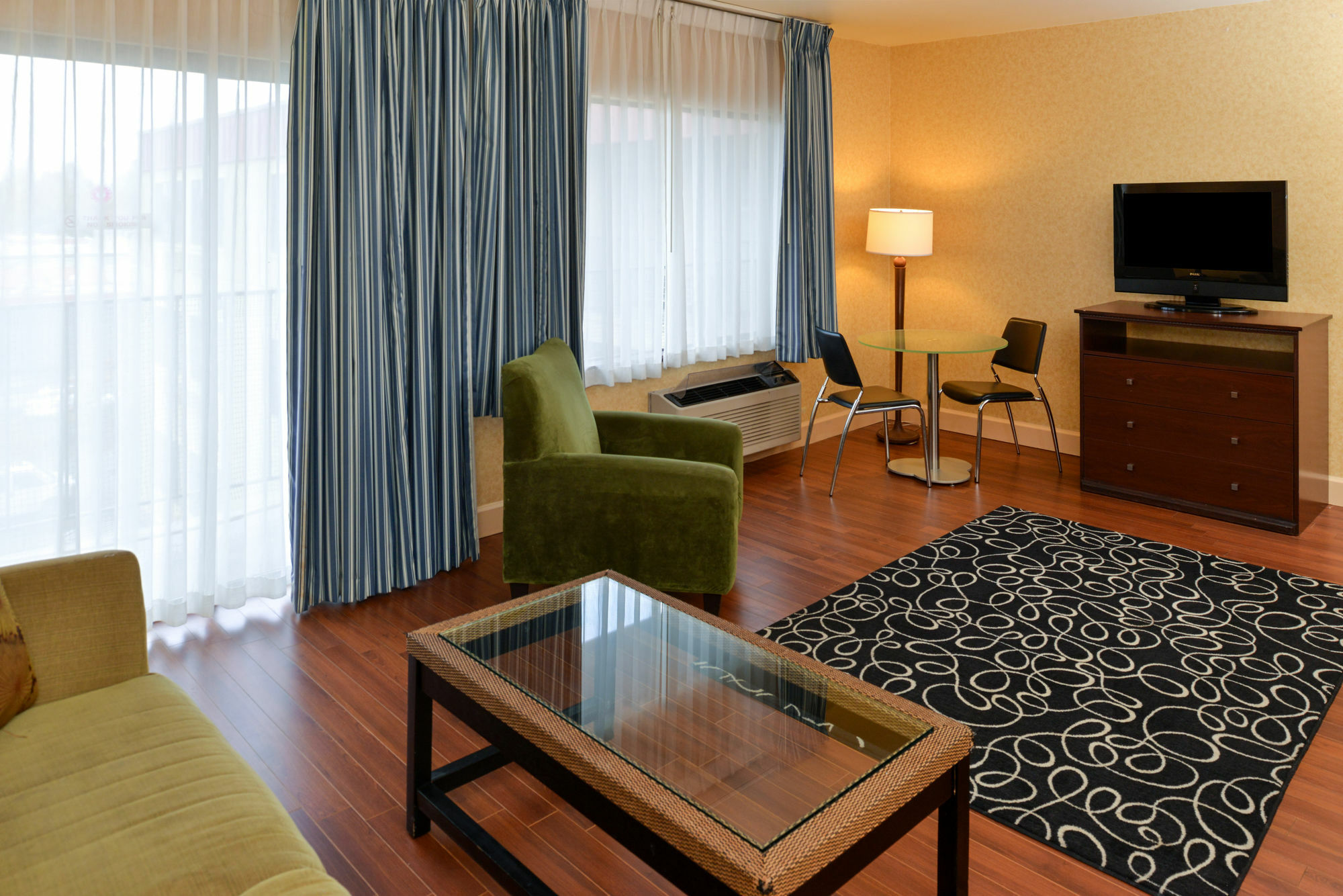 Holiday Inn - Salem By Ihg Exterior foto